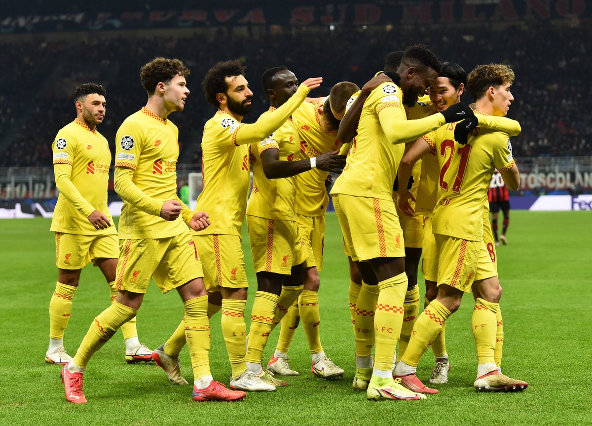 LFCVine's tweet photo. The first English club to win every single group stage game in the Champions League🤩🏆 https://t.co/cpKI10UZBw