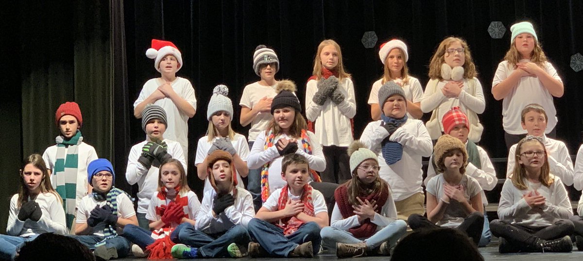 What an awesome way to kick off the Christmas season!❤️
#4thGradeMusical