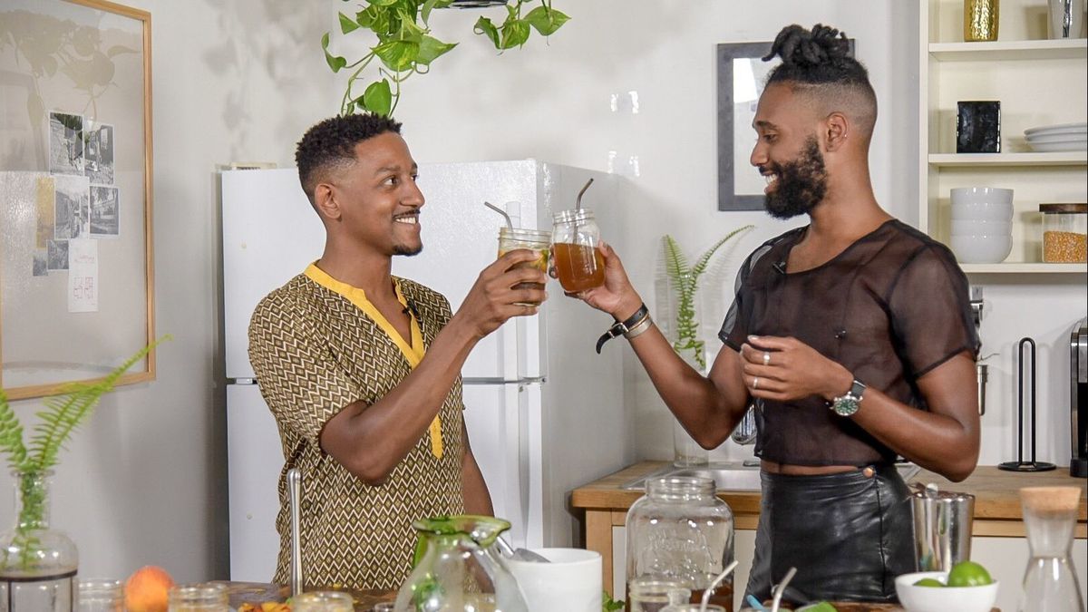 weareotv's tweet photo. What's cookin'?
It's the perfect season to binge OTV's three seasons of Two Queens In a Kitchen.
It's a turn-to-relevance cooking series that features a rotating cast of guest-hosts from the #OTVcommunity: https://t.co/6FB1gbvgFs https://t.co/sE43aCtP8D