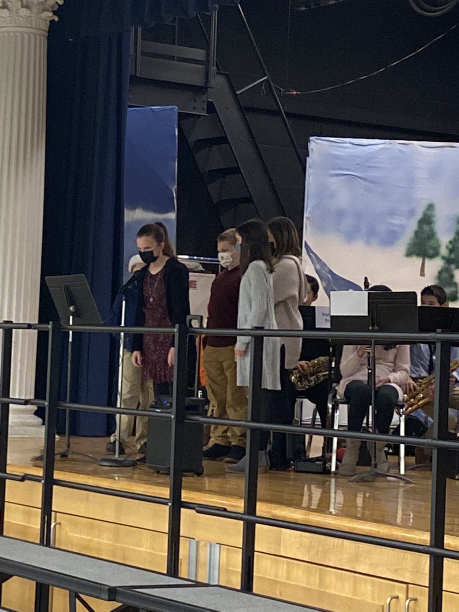 MrKilian_SRE's tweet image. Great night at SRC for our Winter Concert!! #srecommunity