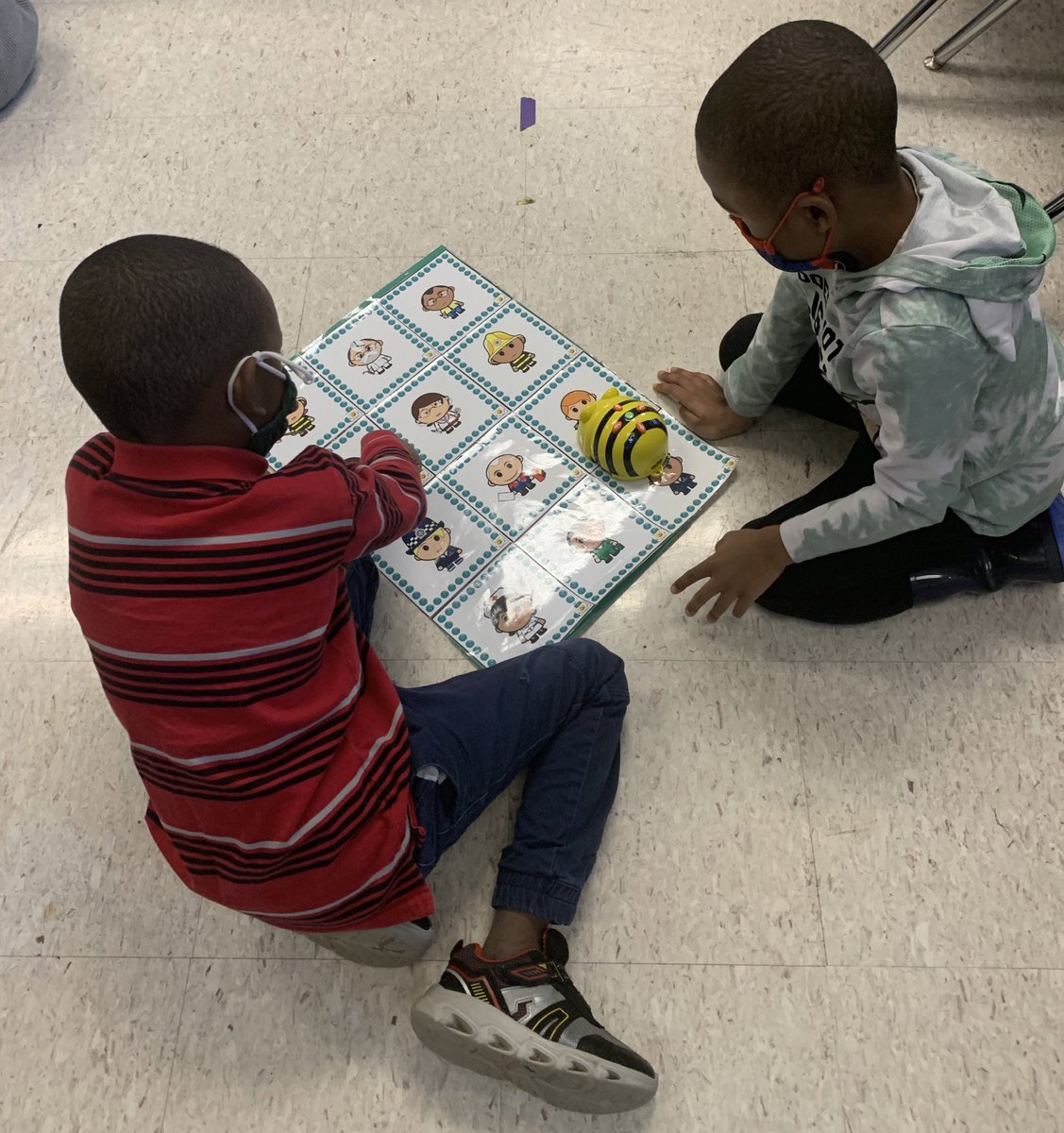 All grades having fun with coding. #HourOfCode #JCPSDigIn