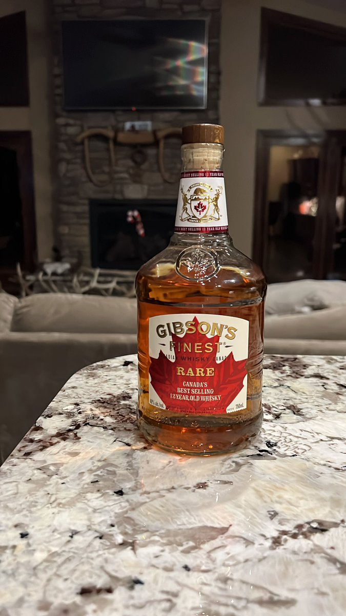 wlarson13's tweet image. Underrated whiskey 🥃