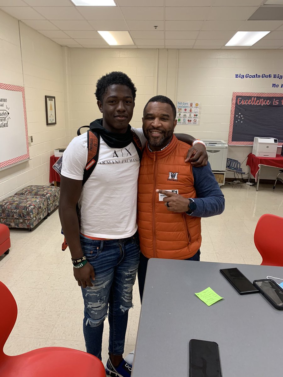 Thank You <a href="/CoachCole828/">David A. Cole</a> for stoping by <a href="/HHS_Conyers/">Heritage HS-Conyers</a> to see our boy <a href="/AdrianMaddox_/">ᴀᴍ¹⁴ ✞</a> <a href="/RecruitGeorgia/">Recruit Georgia</a> <a href="/MercerFootball/">Mercer Football</a> @patriots_hhs <a href="/Snellovator/">Eddie Snell-Head Boys Basketball Coach-Jackson HS</a>