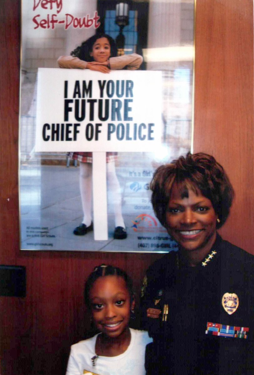 valdemings's tweet photo. I served when it wasn't ordinary to see a woman on the force - let alone a Black woman. I never tired, and became the 1st woman to lead as chief of police.
Iโm running for the U.S. Senate with the same principles, never tire. I will never tire of putting the work in for Florida https://t.co/SDKCTXZmqT