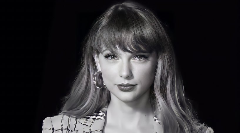 withthefancysht's tweet image. im voting #StanbaseTaylorSwift ✨