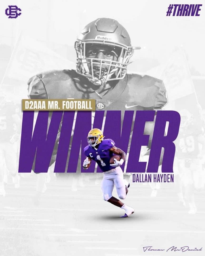Ran4UT's tweet photo. What a way to end a great career! Proud Dad!@DCH__2 #HardWorkUndefeated https://t.co/HEpuizZFsB