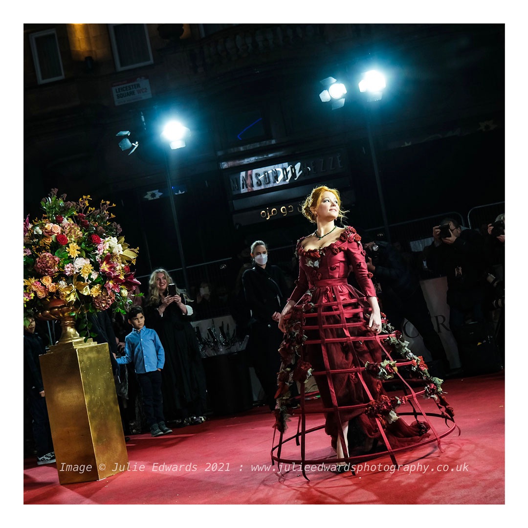 j_edwards_photo's tweet photo. Well, we survived tonight without rain… and the new 16-80 performed perfectly!
Haley Bennett attends the UK Premiere of CYRANO on Tuesday, Dec. 7, 2021 at Odeon Leicester Square .
#redcarpet #entertainmentphotographer https://t.co/uNECFLQflT