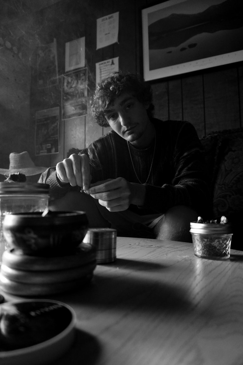 mvthaskitchen's tweet photo. Caught some great shots of @madebydubs in @mvthaskitchen excited for the #CouchSessions interview dropping January 30th Subscribe here to check it when it drops! ππ½ππ½ππ½ https://t.co/N65gxyHQzB https://t.co/W6DosbIYjp