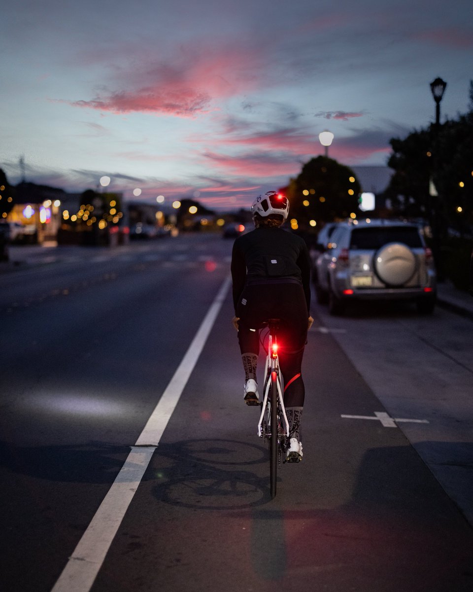 LightandMotion_'s tweet photo. More visibility, more control, more fun. The best lights made to see and be seen!

Lighting HL - VIS 360 Pro | TL - VIS 180 Pro

Learn more about our Bike Lights with the link below.

https://t.co/yOrGUzg2ta

#lightandmotionbikelights #bikelights #cyclinglife https://t.co/521K5ZOdZM