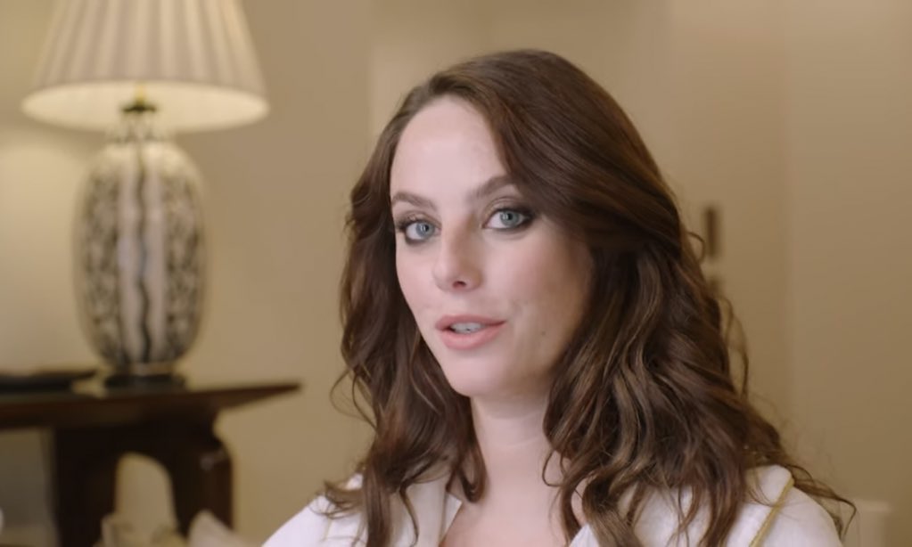 revilreboot's tweet photo. Our Claire Redfield gave an interview for Vogue while she was getting ready for the British Fashion Awards being 8 months pregnant! 

She is so sweet, funny and charismatic! I’m in love! 😍

Check it out: https://t.co/yEUp6xpXum https://t.co/qu8GLs0333