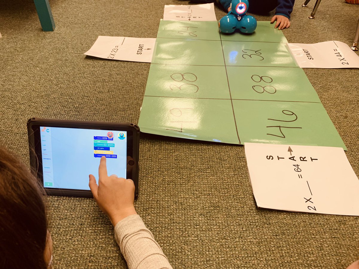 MrMorningEDU's tweet photo. Third and Fourth graders starting their week by coding some #DashRobots to solve a few multiplication problems on a coding mat made from large construction paper! #STEMeducation #STEAMclass #innovation #technology @BSES_Eagles @WonderWorkshop https://t.co/qTB3TozPYj