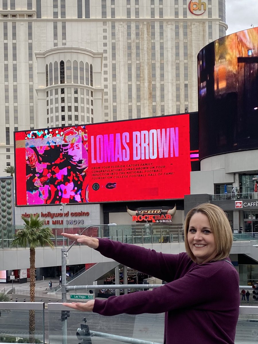 Congrats <a href="/GatorsFB/">Florida Gators Football</a> <a href="/LomasBrown75/">Lomas Brown Jr.</a> on your CF Hall of Fame induction! I’ll see you there!