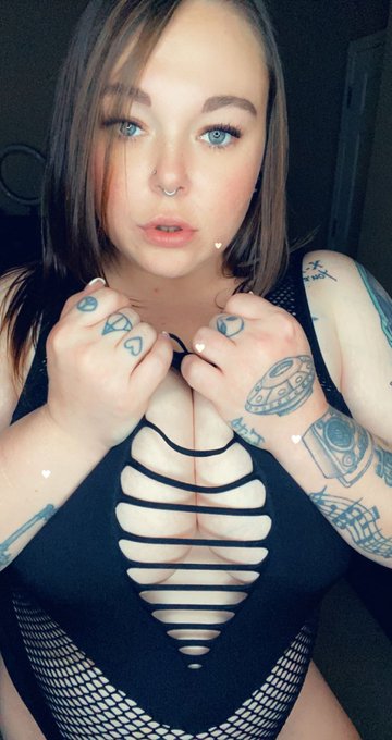 RT if you want to see me take it off 💋 check those links and go subscribe #porn #SUNGHOON #downingstreetparty<a href="/tag/model"class="tags"><span>#model</span></a><a href="/tag/curvy"class="tags"><span>#curvy</span></a><a href="/tag/sexy"class="tags"><span>#sexy</span></a><a href="/tag/hot"class="tags"><span>#hot</span></a><a href="/tag/sex"class="tags"><span>#sex</span></a><a href="/tag/porn"class="tags"><span>#porn</span></a><a href="/tag/fetish"class="tags"><span>#fetish</span></a><a href="/tag/kinky"class="tags"><span>#kinky</span></a>