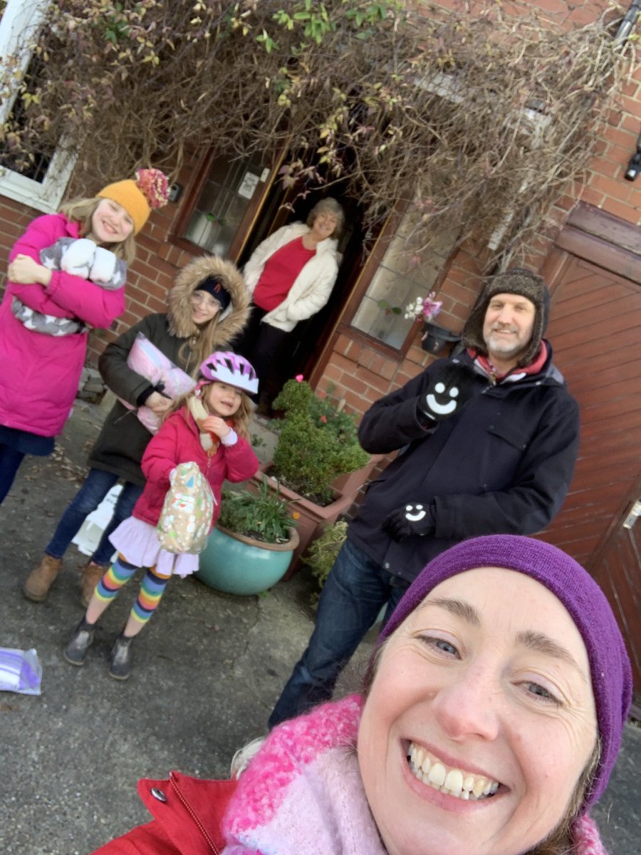 LittleHen33's tweet photo. @MarinaPurkiss @metpoliceuk We celebrated Christmas with my mum on her drive in 2c. Unwrapping presents, chasing wrapping blowing in the wind, not able to share food. Keeping us all safe and preventing spreading infection. To say the footage about government parties makes me furious is an understatement https://t.co/wUC99yRdcD