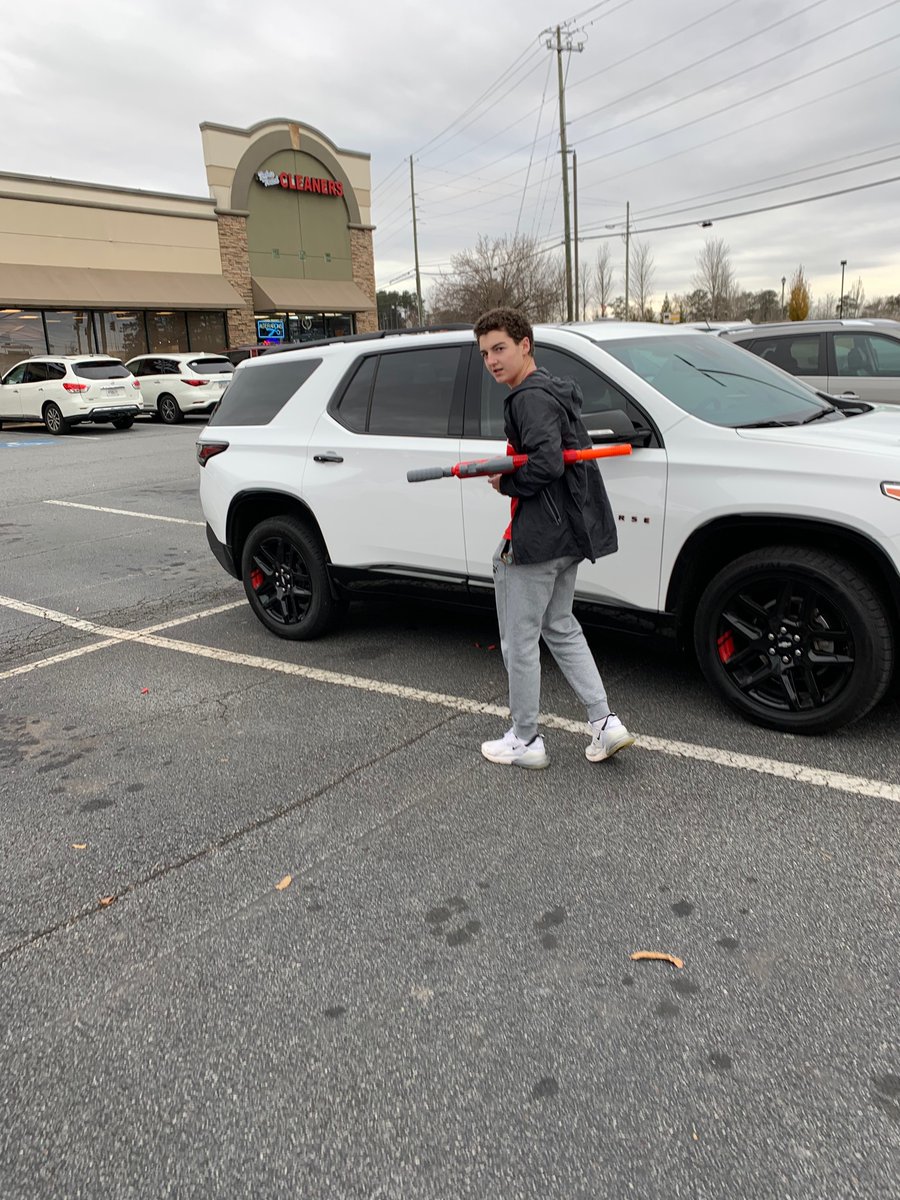 hammers_white's tweet photo. @WoodstockNerf21 @JerkersJolly69 Ryan kills Carson and Mitch killed Reed. 4-2 https://t.co/yxOnYdOfpL