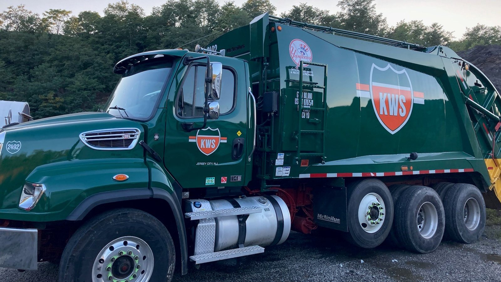 Interstate Waste Services on Twitter "Our KWS trucks in Bernardsville