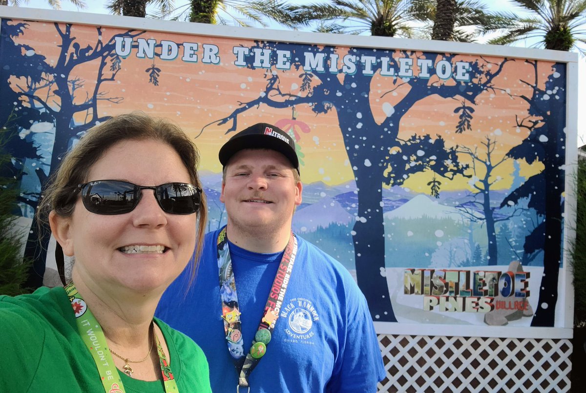 JustOut_nAbout's tweet photo. Don't forget while @UniversalORL to check out the new Mistletoe Village at City Walk for some festive drinks, snacks, photo ops and more!! ๐๐
๐คถโโ๏ธ#universalorlando #universalmoments #readyforuniversal #justoutnabout #universalfun #universalstudiosflorida #universalorl #uoap https://t.co/vtkFgxO9kz