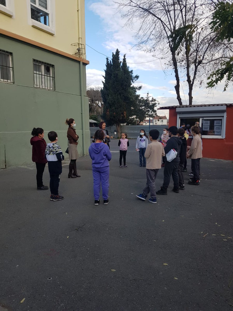 Eyüpsultan Yunus Emre İlkokulu Harezmi Eğitim Modeli uygulamaları 3.Hafta etkinliklerimizle devam ediyor <a href="/istanbulilmem/">İstanbul İl Millî Eğitim Müdürlüğü</a> <a href="/EyupsultanMem/">Eyüpsultan İlçe Millî Eğitim Müdürlüğü</a> <a href="/harezmimodeli/">Harezmi Eğitim Modeli</a>