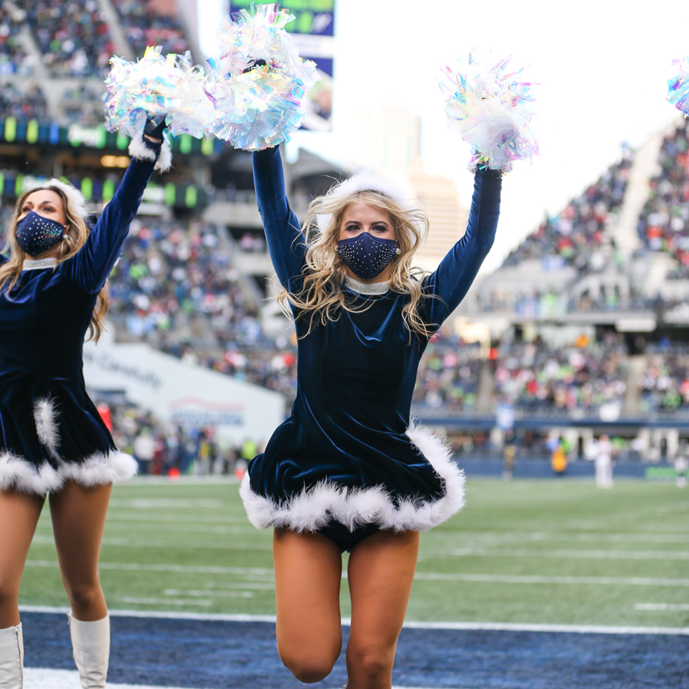SeahawksDancers's tweet photo. RT to congratulate Angel for being named our Dancer of the Day during Sunday's game! 🥳

More 📸's » https://t.co/nzDMBdrC05 https://t.co/TwLKnf6MUF