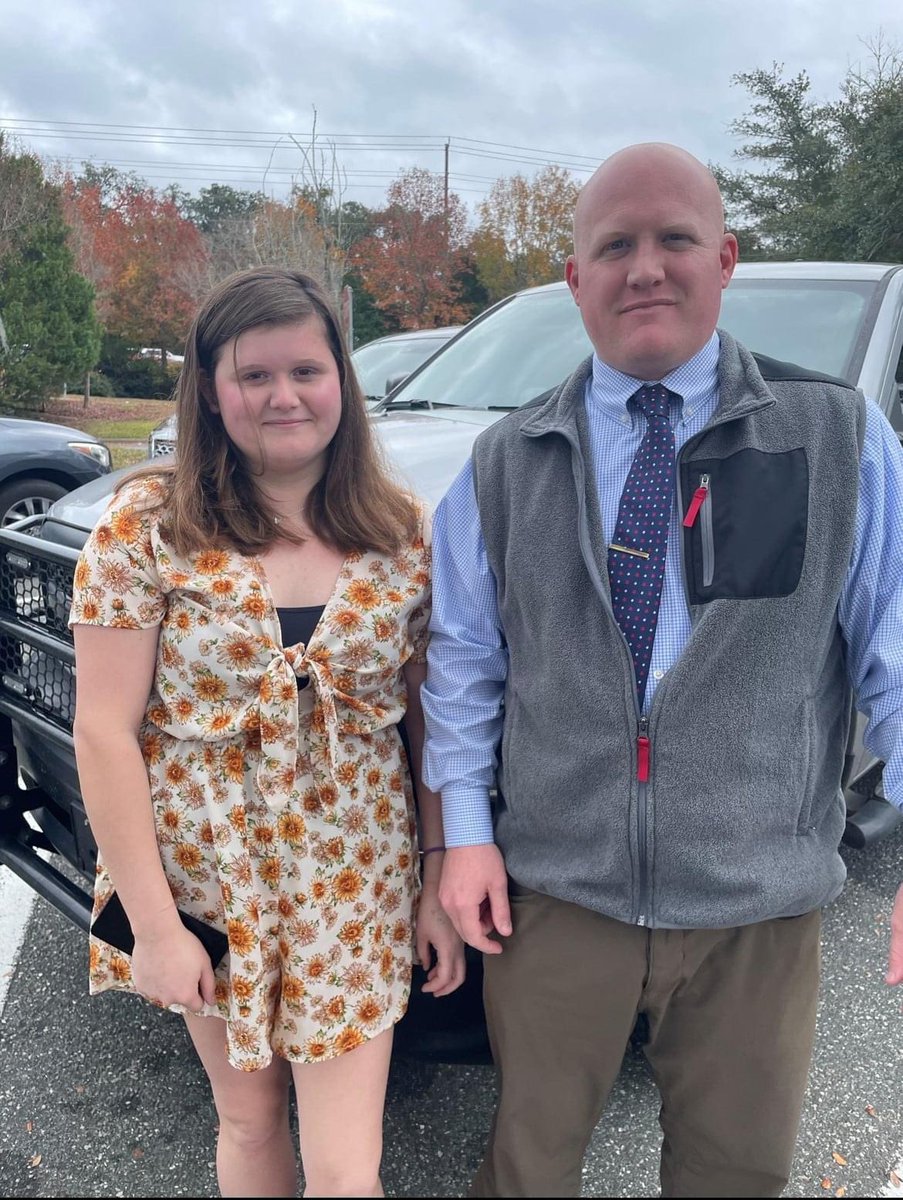 Digs323's tweet photo. We have said over and over to please leave this poor young woman alone. She has gone above and beyond to prove her ‘wellness’ just so she can move on with her life. Good Luck #MorganShull we wish you all the best!!! #CVI https://t.co/SgBuh6PzLs