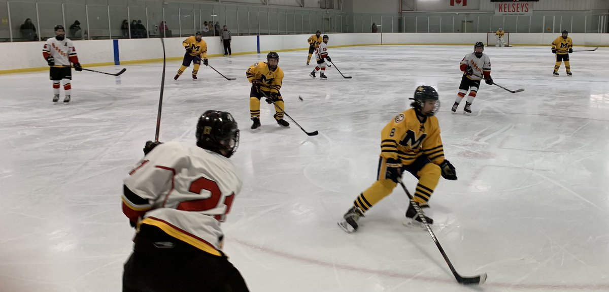 It’s great to see the <a href="/MontcalmCougars/">Montcalm Cougars</a> Boys hockey on the attack!  <a href="/TVRAthletics/">TVRA</a> #hockey #highschoolsport