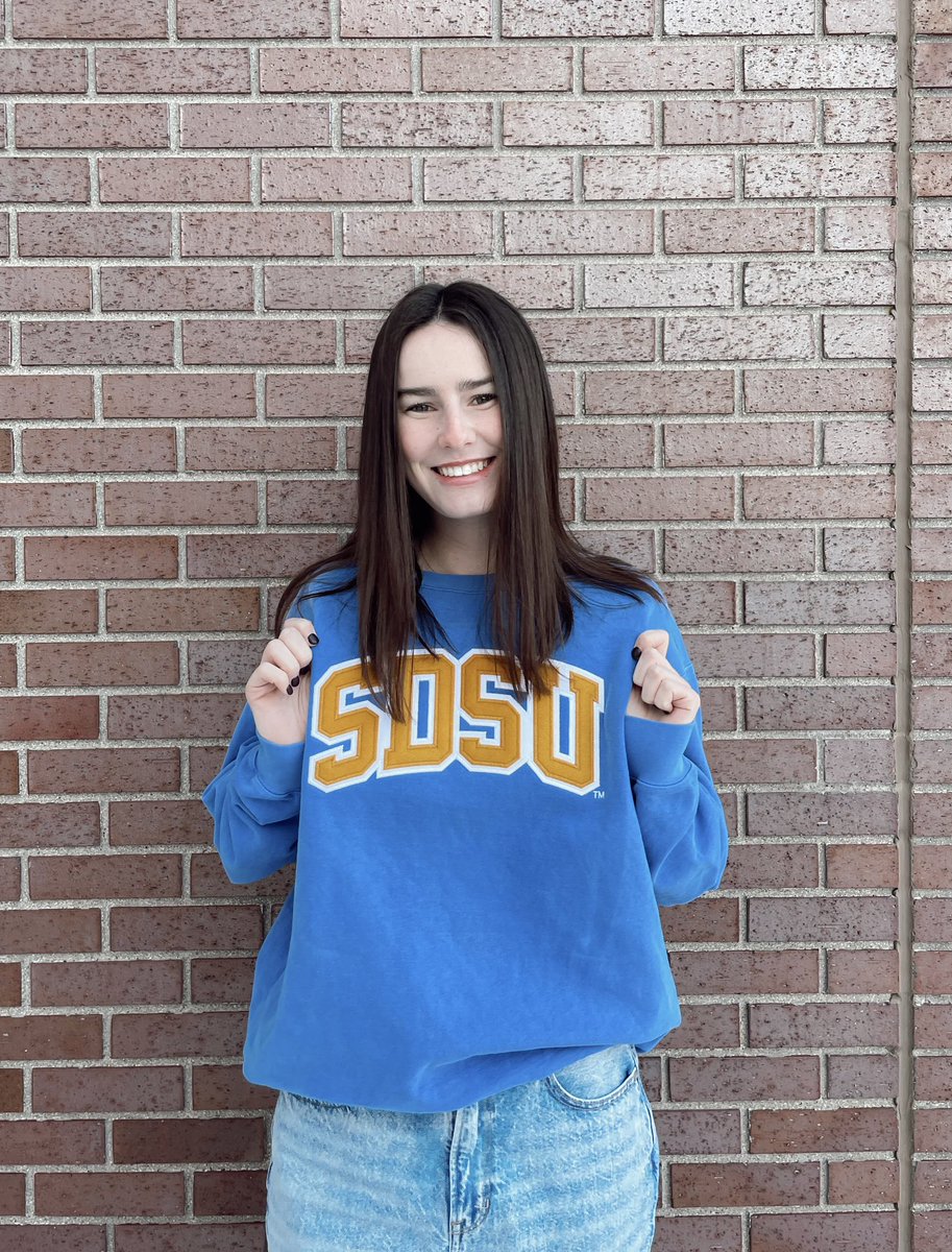 raegen reilly tweet media