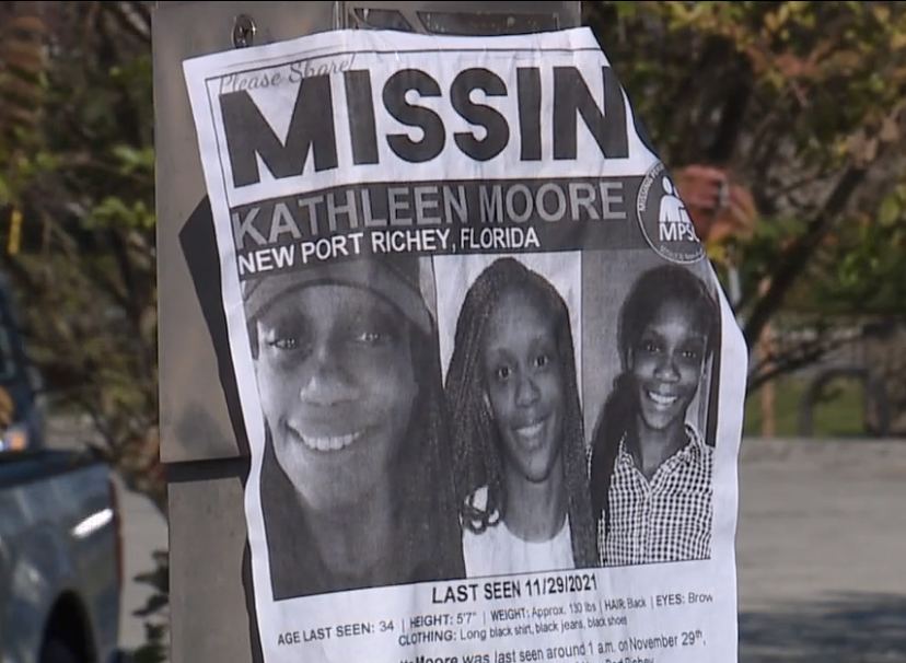 DogBountyHunter's tweet photo. Dog's team from the Laundrie search located a body that could be Kathleen Moore, a woman missing — identification pending. Found in an area behind the home of Moore's boyfriend. Dog and team send their thoughts and prayers to the Moore family. 🙏 #kathleenmoore https://t.co/95nuUYmbea