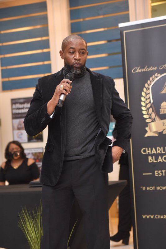 PresidentJermel's tweet photo. Thank you to the Charleston Area Black Caucus for recognizing Jermel President and the efforts of the DAE Foundation during the 40 Pro’s-to-Know Reception!  @daekids @daechanges
 
Photo credit goes to Shawn Adams – Jazzy Media Filmz https://t.co/WTRWKLeWHv