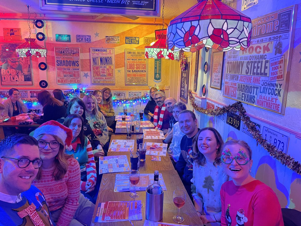 SWApprentice77's tweet photo. Lovely festive evening with our apprentice cohort 🎅🏻 one assignment to hand in and that’s our first year complete! Counting down the days to some Christmas annual leave #StudentSocialWorker #SWApprenticeship https://t.co/g9YEt5ukOi