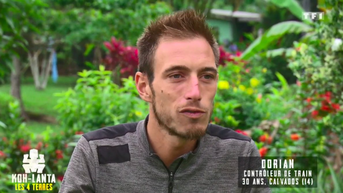 RebeuSylvain's tweet photo. Tu les mets à 4 sur l’orientation, le jeu il termine jamais #KohLanta https://t.co/nTgdTuQyAM