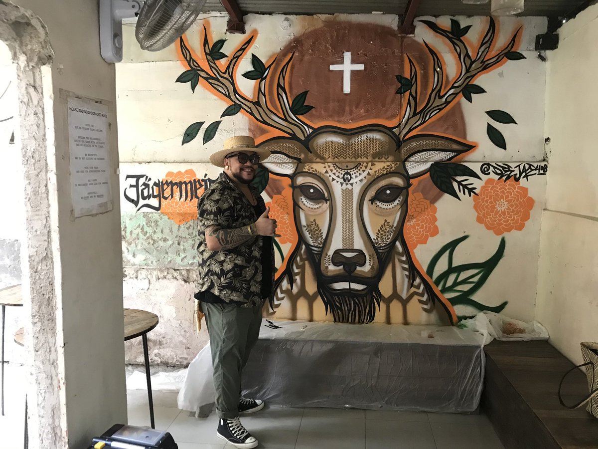 deejae408's tweet photo. I am always stoked to get to work with brands that let me get creative with their logos and branding. #Jaegermeister Philippines teamed up with me and Annex House in Poblacion to add some color and vibes to the walls. We did some mural painting and shot a commercial for them too. https://t.co/CMI9G1svxX