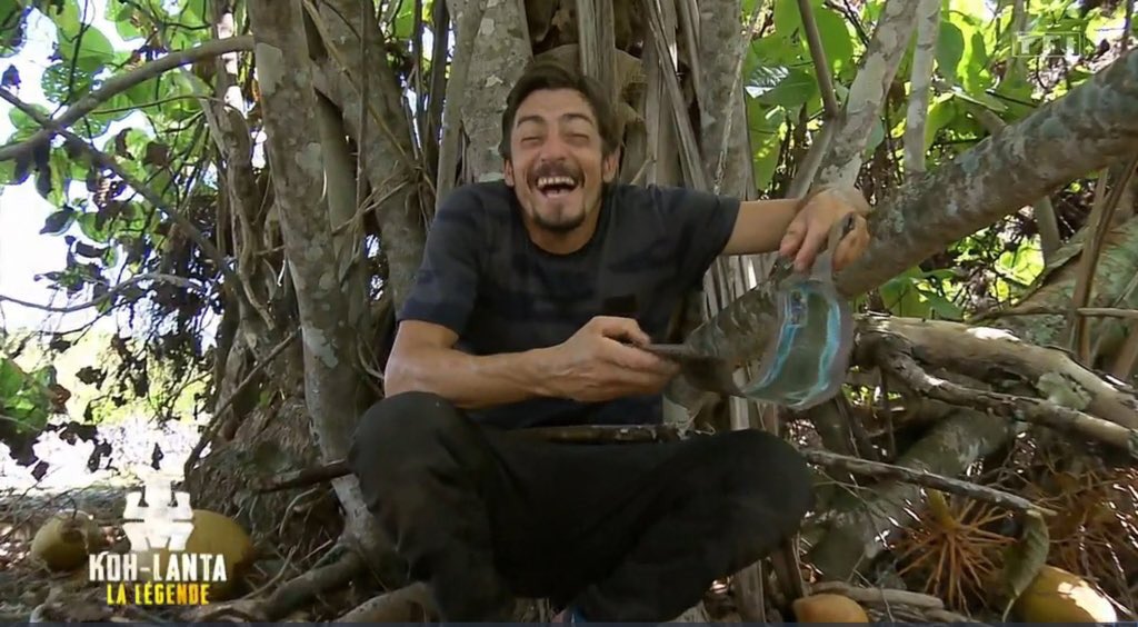 AlbanPellegrin's tweet photo. Au delà des « critiques » sur Claude apprécions pour sa dernière le maître de ce jeu,  qui répond encore et toujours présent…contesté, peut-être, mais sur les épreuves INCONTESTABLE
💪🏻🔥 #KohLanta https://t.co/hKRhUCr8Sm