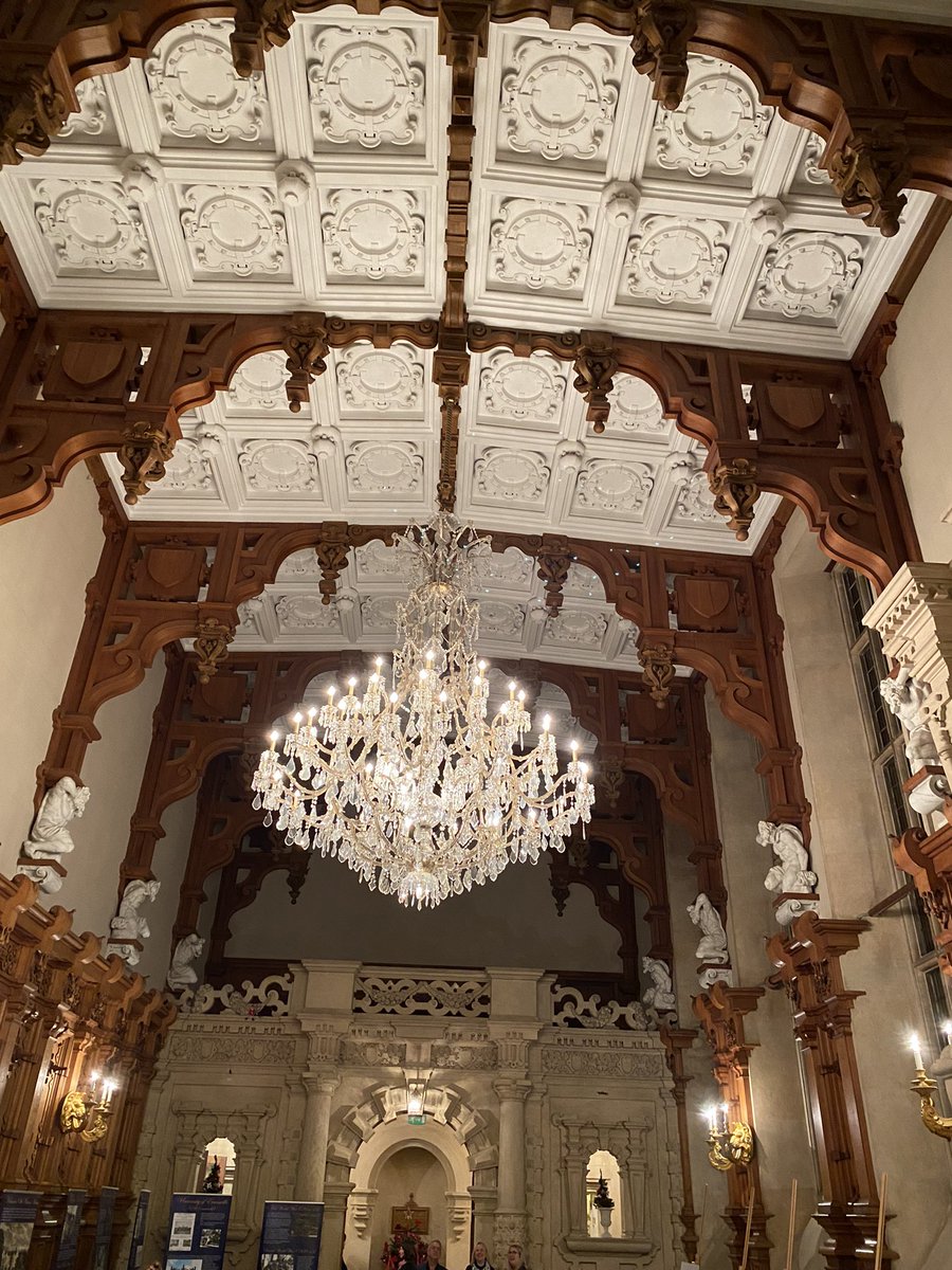 AJBconsultancy's tweet photo. Grantham’s best kept secret - !! Wow Networking in the Great Hall (Harlaxton Manor)….. stunning ……. https://t.co/7v9simEoiS