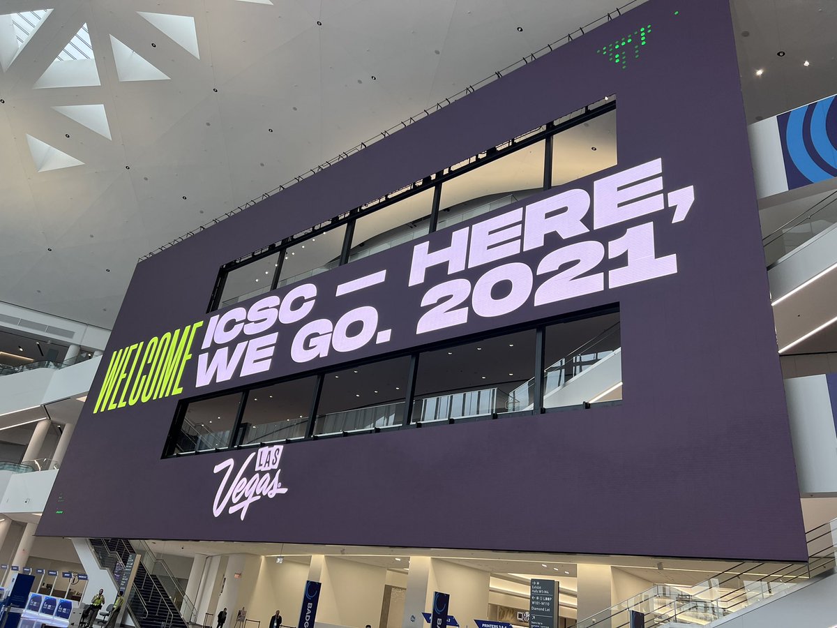 BuckeyeRidley's tweet photo. Issa Wrap on @ICSC 2021! Great to connect with Everyone &amp; I look forward to the next one. Thank you, #ICSC, @Vegas, @LVCVA; Here’s Cheers to more deals!

#ICSCHereWeGo https://t.co/Faf96KzVRe