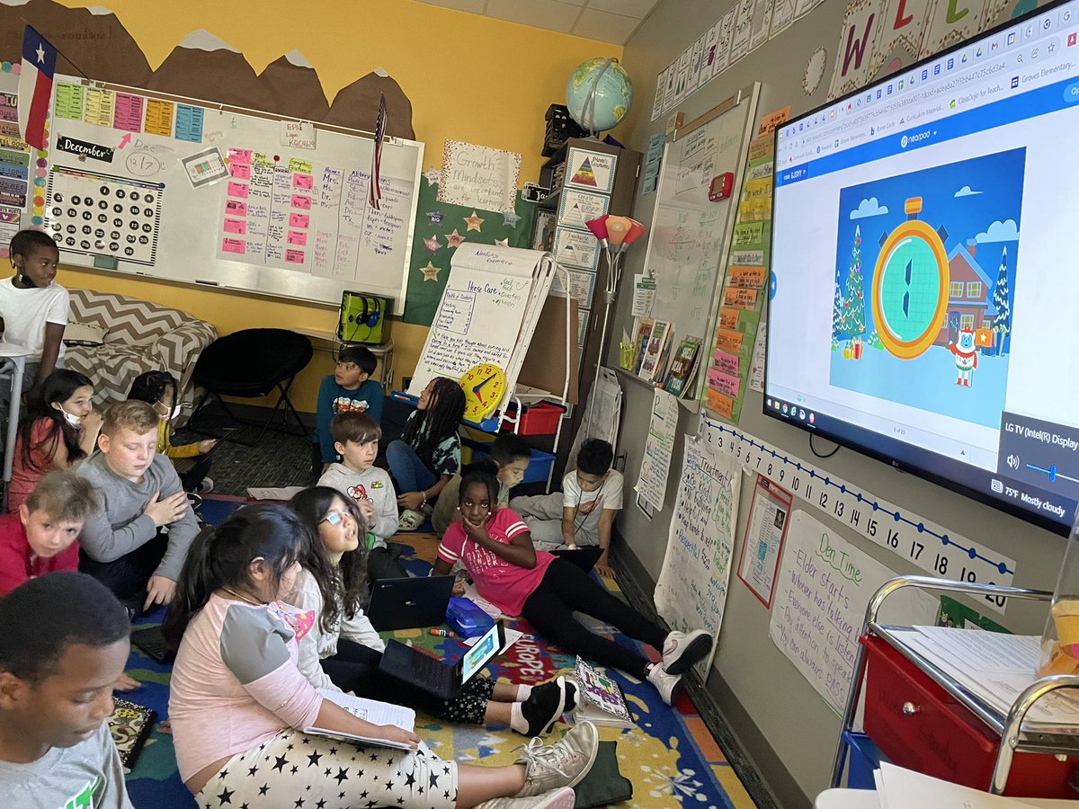 CyprusGE's tweet photo. My students love nearpod especially the Time To Climb to show what they’ve learned about forms of energy! @HumbleISD_GE #nearpod #timetoclimb #formsofenergy #thirdgradescience #teamworkmakesthedreamwork https://t.co/gNhEbUNrxr