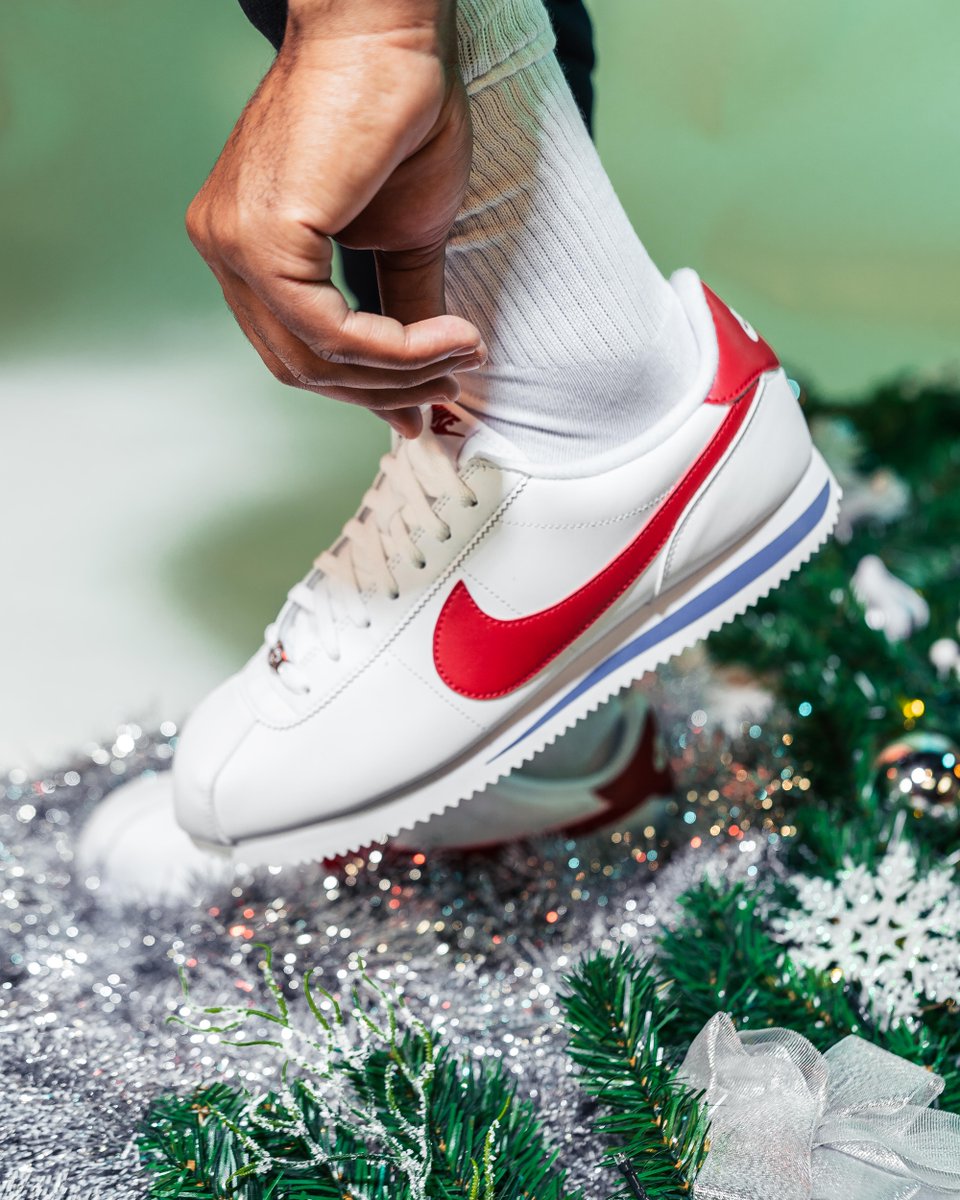 nike cortez footaction