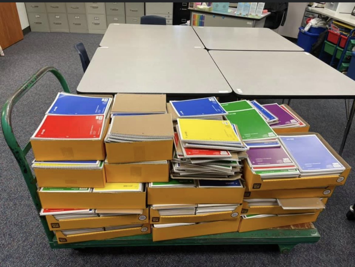 cishouston's tweet photo. In @AliefISD @BushCis @ajbushelem showed how the impact of CIS extends beyond students to the entire campus community through a week of giving back to her campus through coordinating donations for the campus, parent engagement events, and appreciation gifts for campus staff! https://t.co/a9CUQrUj1T