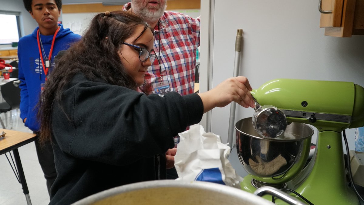 LawtonPS's tweet photo. Superintendent Hime checked out the yummy assignment earlier today from our Family and Consumer Sciences at the LRC today. They worked on perfecting their homemade noodles! A+ for everyone. It was delicious. #WeAreLPS #LawtonPS #oklaed https://t.co/GYpQrJIwaI