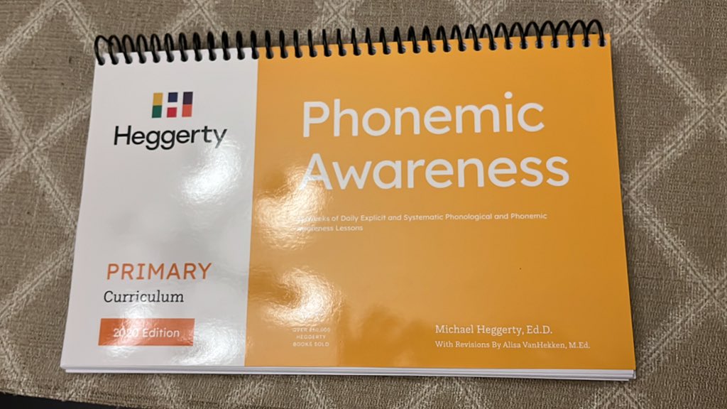 plat_edu's tweet image. After spending a great afternoon in PD for the early literacy project, I came  home to a special delivery! Super inspired to try this with primary classes. #Heggerty #phonemicawareness #auditorylearning