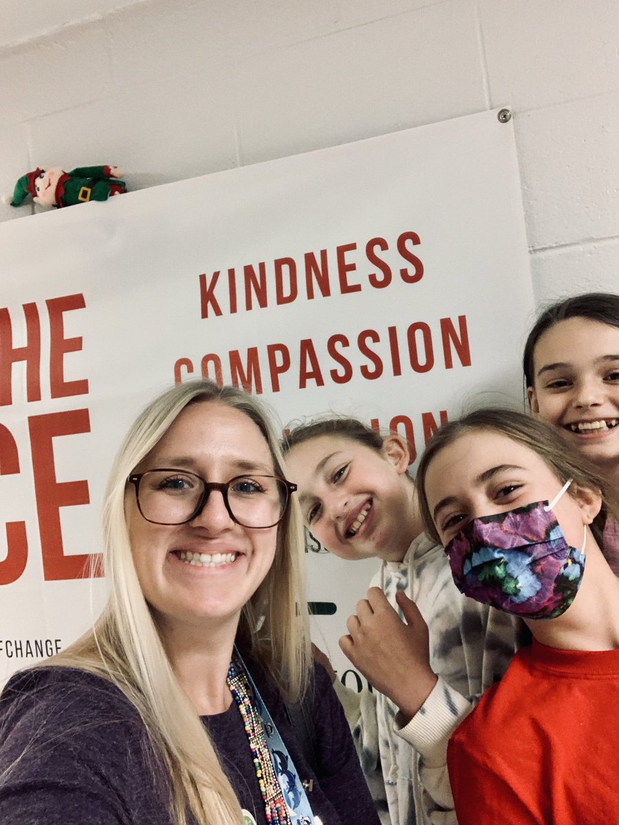 Erika Smith tweet media