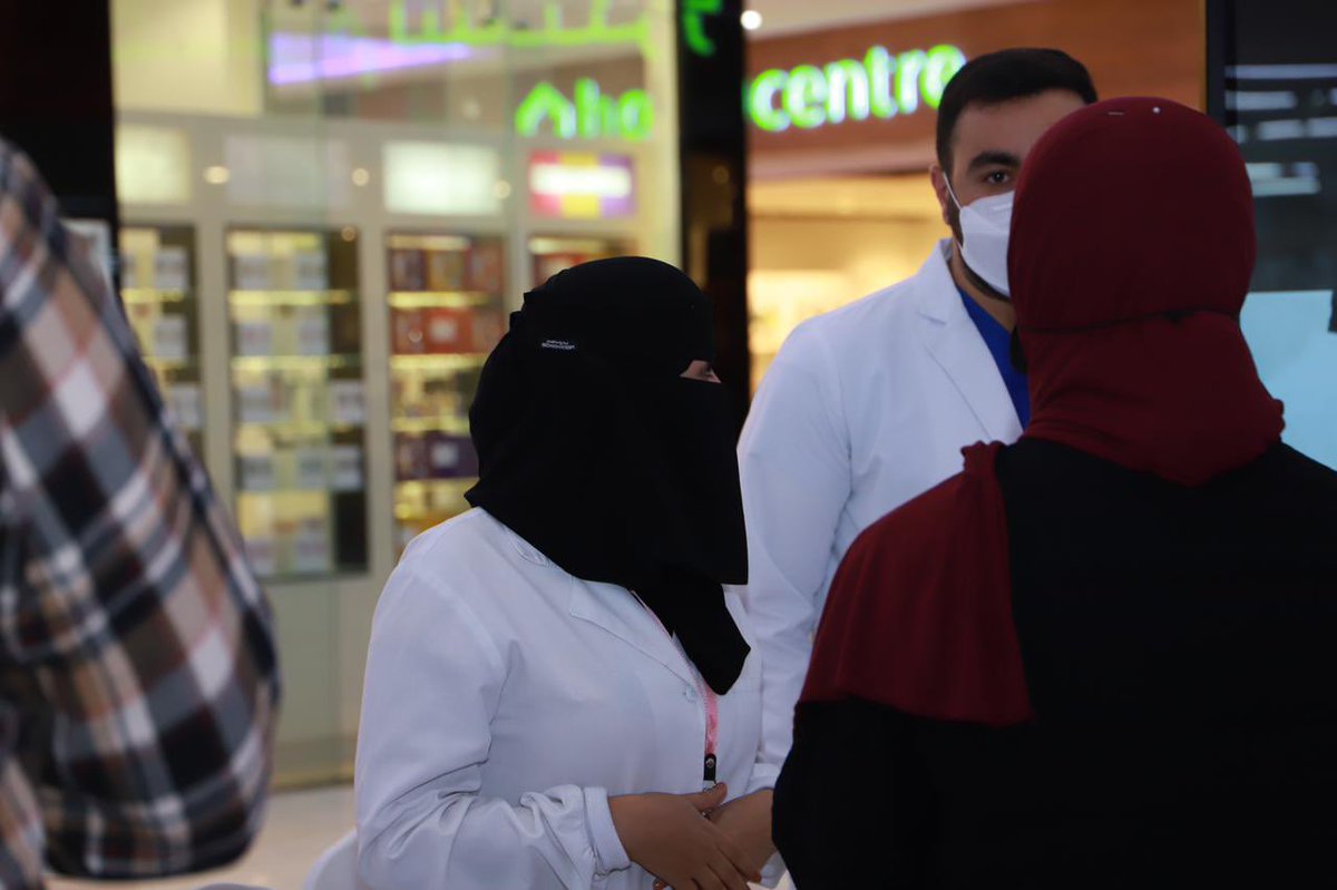 ArartodayOrg's tweet photo. أكثر من 800 مستفيد من الحملة التوعوية بأمراض الأنف والأذن والحنجرة والتي نفذتها بالتعاون مع فريق بصمة أطباء التطوعي التابع للجنة التنمية الاجتماعية الأهلية بعرعر والتي استمرت لمدة خمس أيام في مجمع عرعر مول  
@doctors_imprint 
@y_aor5
#عرعر_اليوم #الحدود_الشمالية #عرعر https://t.co/ARNpoJtx1s