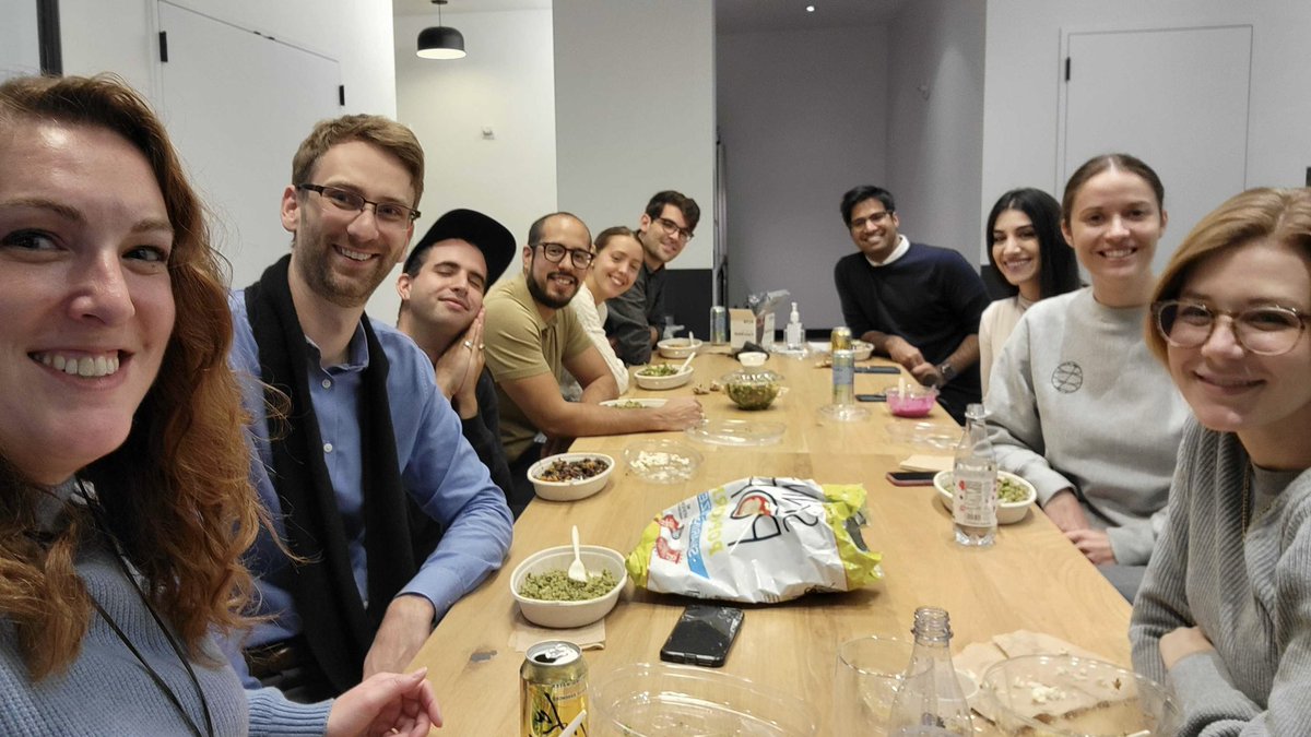 Liz Durst tweet media