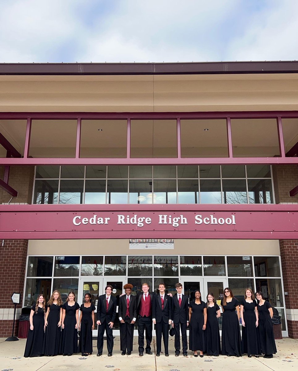 Choirs_of_CRHS's tweet image. We had so much fun visiting @ALSBulldogs @Orange_Chargers and @GHMS_Grizzlies on our mini-tour! Thanks for having us! @ocsculturalarts #redwolvessing