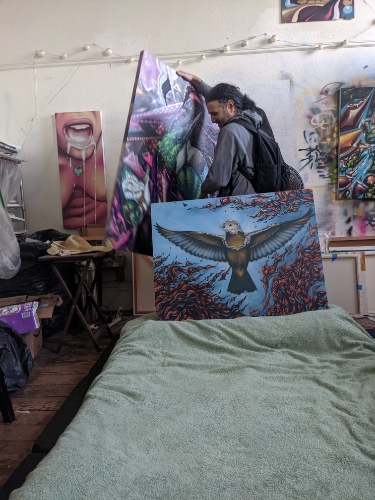 My friend does Amazon work!!!! https://t.co/0mGMIjUy3X