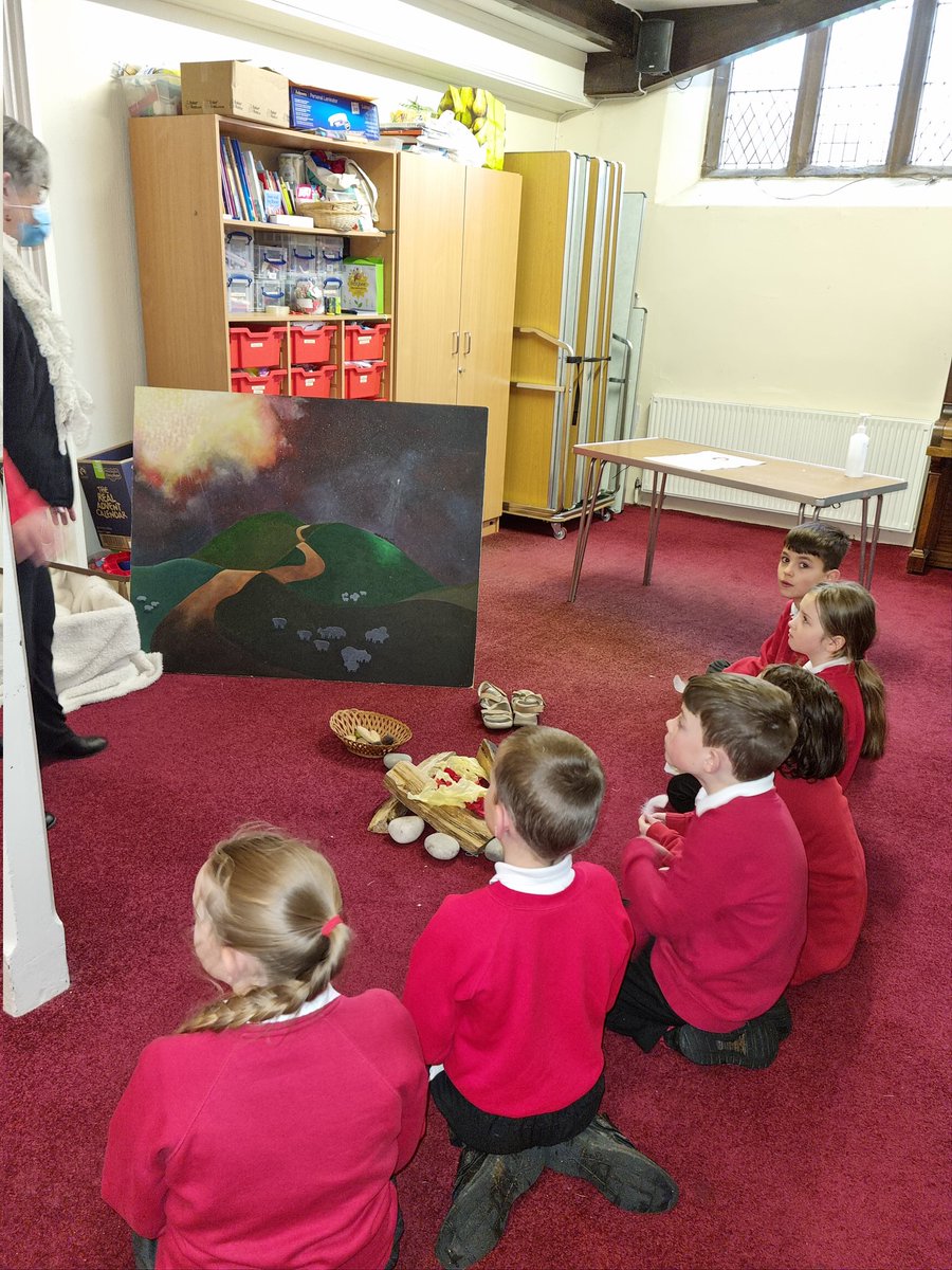 RandlayPrimary's tweet image. Children in Year 3 and 4 enjoyed a special visit to the Holy Trinity Church, Dawley today where they experienced lots of aspects of the Christmas Story. The children were extremely well behaved and respectful whilst in church. More photos will appear on our website.