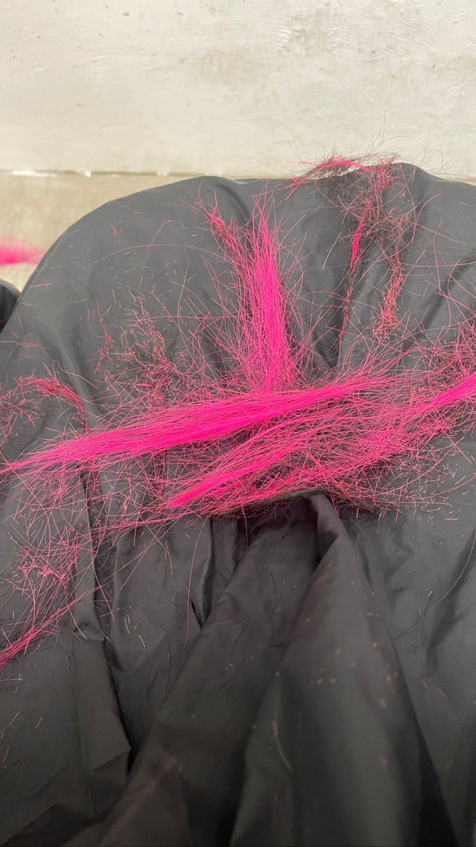 tomochin63's tweet photo. 長年してた、ピンクと緑の髪型を卒業しましたっ🤧
#インナーカラー
#underlayer
#pink https://t.co/vjaI43nPg7