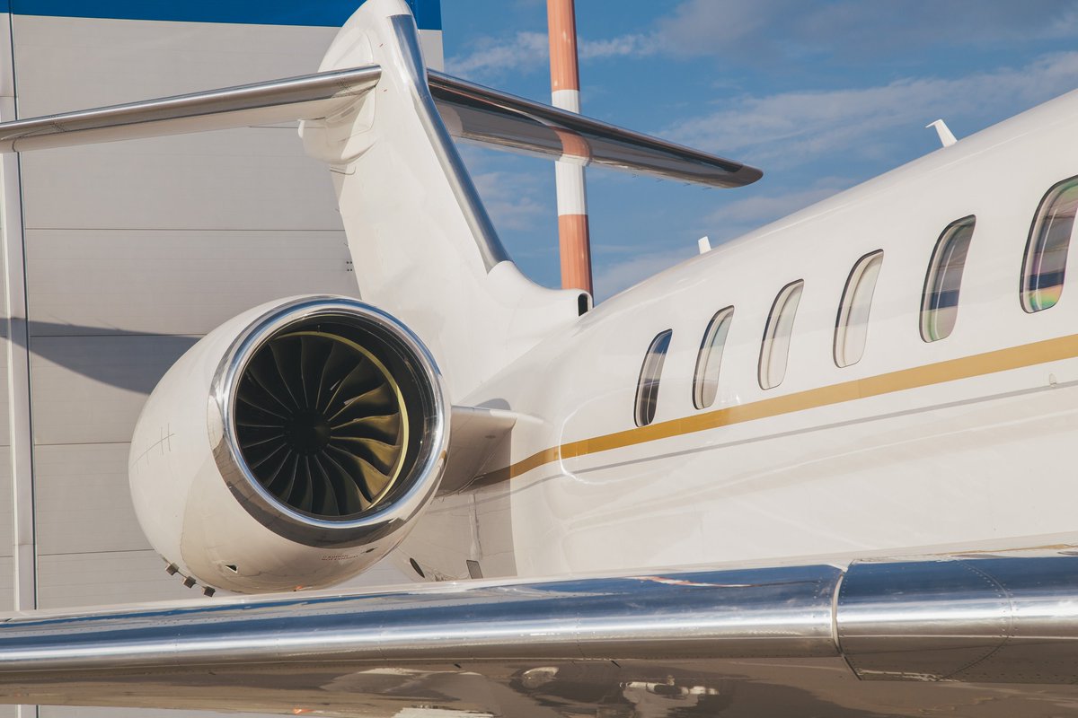 FlyFXAIR's tweet photo. With #FXAIR's access to large-cabin aircraft, you can bring the whole family!
If you could pick one #travel destination this holiday season, where would you go? #FlyFXAIR https://t.co/OhwHxh10Ey