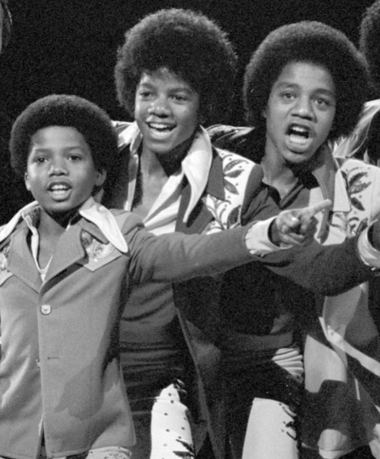 mjsbtch's tweet photo. 🤏🥺 https://t.co/2ND5Xwtnnz