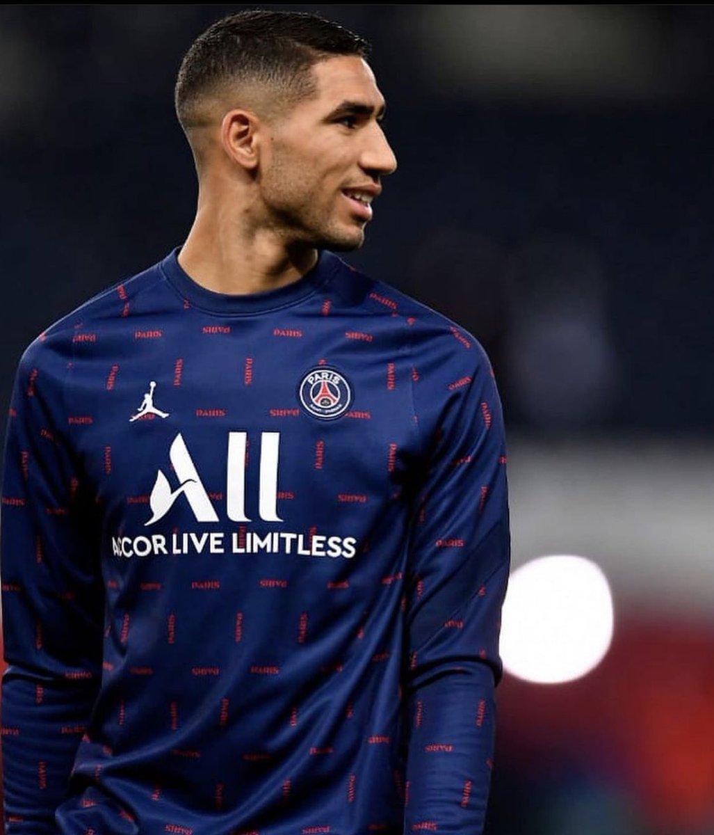 AchrafHakimi's tweet photo. In the next round! ✔️ https://t.co/bcYFkzwjXy