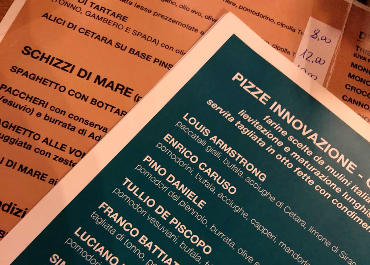 missarart's tweet photo. En Italia, abrimos la carta de pizzas e @izar_gaztelu suelta:
“Sara, cómete a Enrico”.
Yo: *miro la carta* 🙃😂
Adjunto foto. #BCPR https://t.co/nBvdHyHYpG